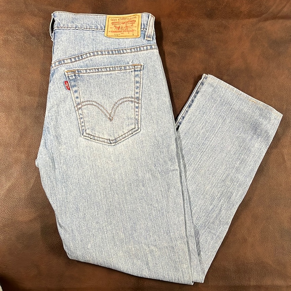 Levi nouveau boot cut stretch ,515 jeans, size 4S